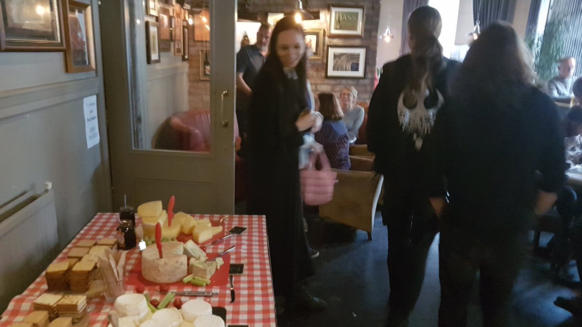 Another marvellous #cheese night with the, now global! @Homage2Fromage some brilliant #WelshCheese and great atmosphere as always.