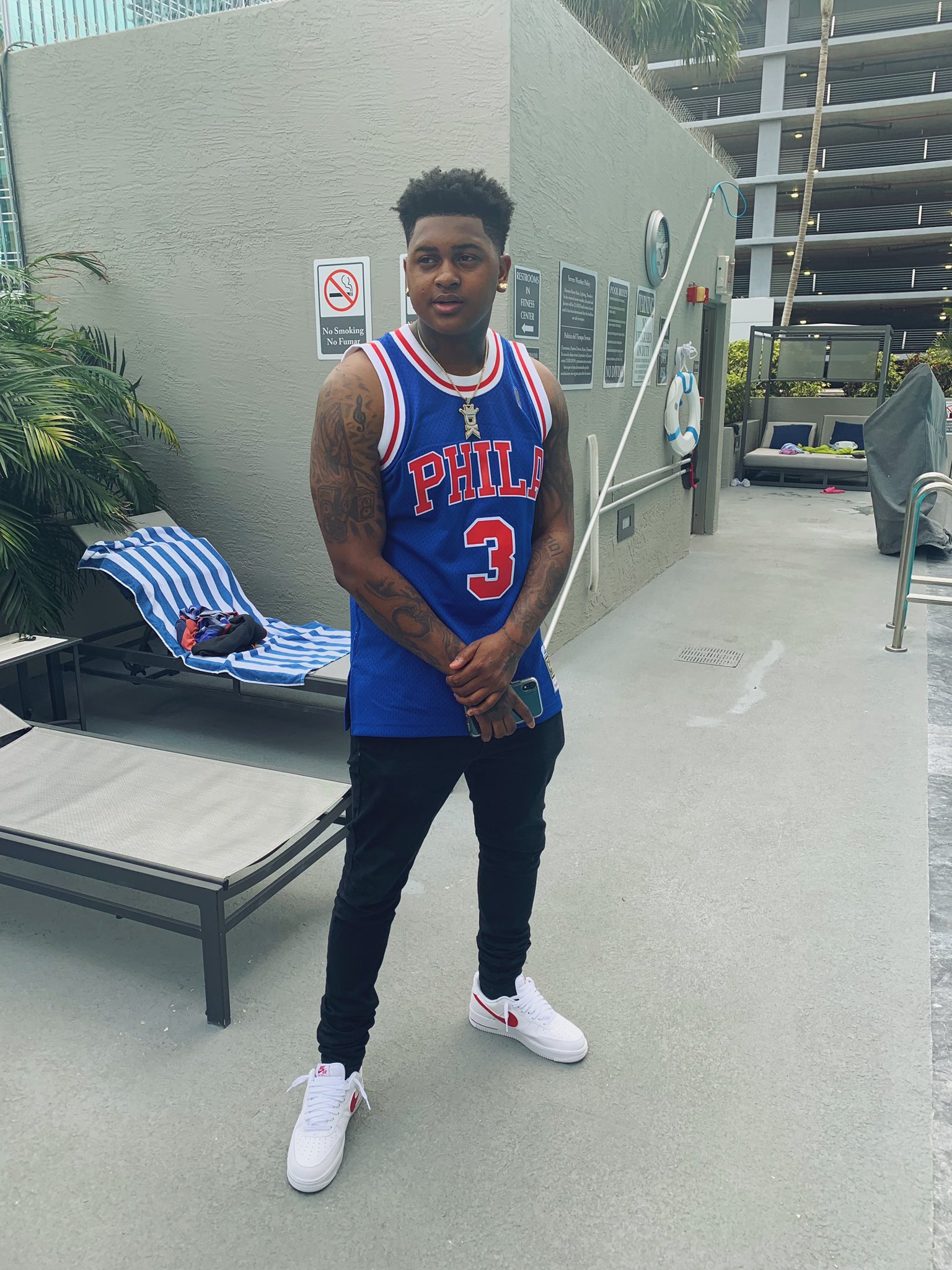 Derek King Pa Twitter First Night In Miami This Finna Be A Breeze T Co Ku6ph5who8 Twitter