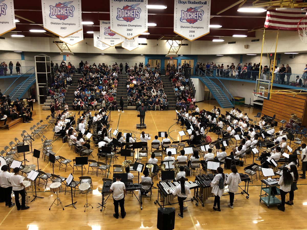 AnthonyMNunez's tweet photo. Ending our week of musical performances with the @OrrMiddleSchool band! What a fantastic concert! https://t.co/RdFoEaadv6