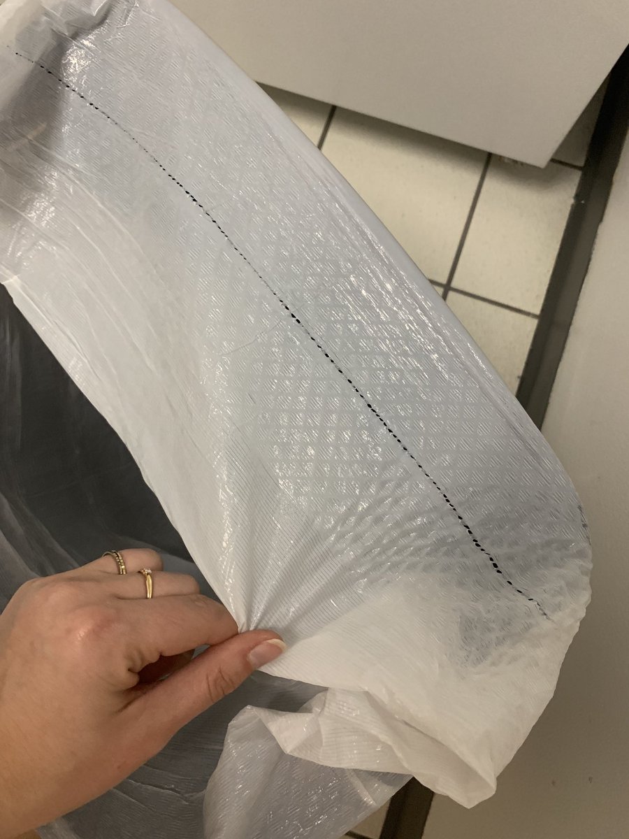 BlackedoutBat's tweet photo. Hey @gladproducts how come my bags came pre-serrated? All the holes 🙄 #notglad https://t.co/La2P5YR5qz