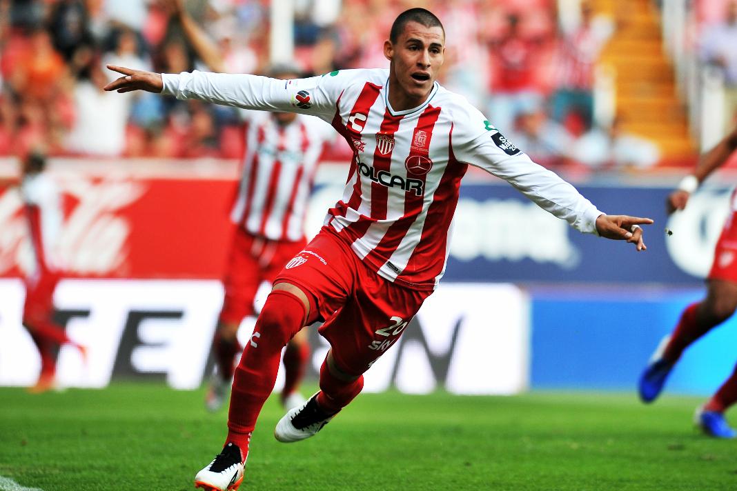Cristian Calderón podría llegar a Tigres UANL en el Apertura 2019
