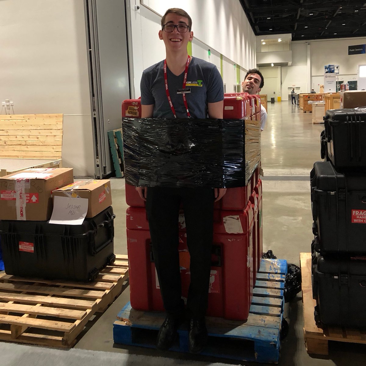 Thorlabs's tweet photo. #CLEO2019 is a wrap. Thanks for another great year @OpticalSociety!
#CLEOConference #tradeshow #OSA #optics #photonics #laserscience https://t.co/4z6Cdp4qOM