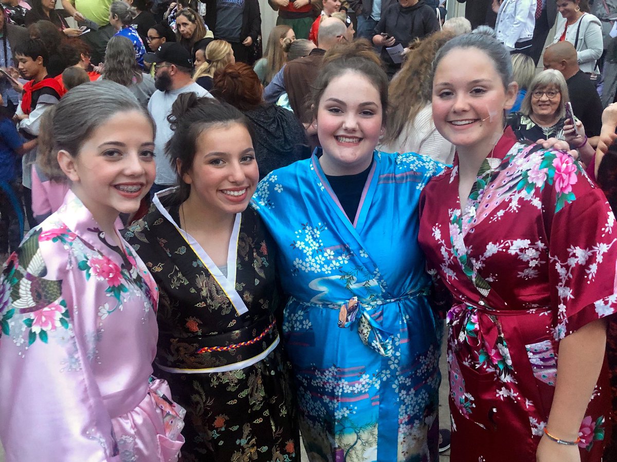 chel_kauk's tweet photo. The CMS production of Mulan Jr was a hit!  #cpsreds #cmsok #middleschool #mulanjr https://t.co/033N8GXmqz
