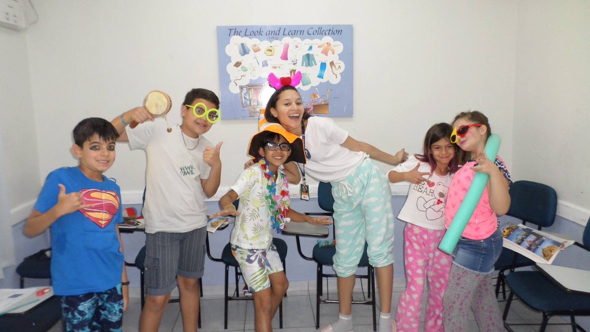 Centro Cultura de Idiomas tweet media