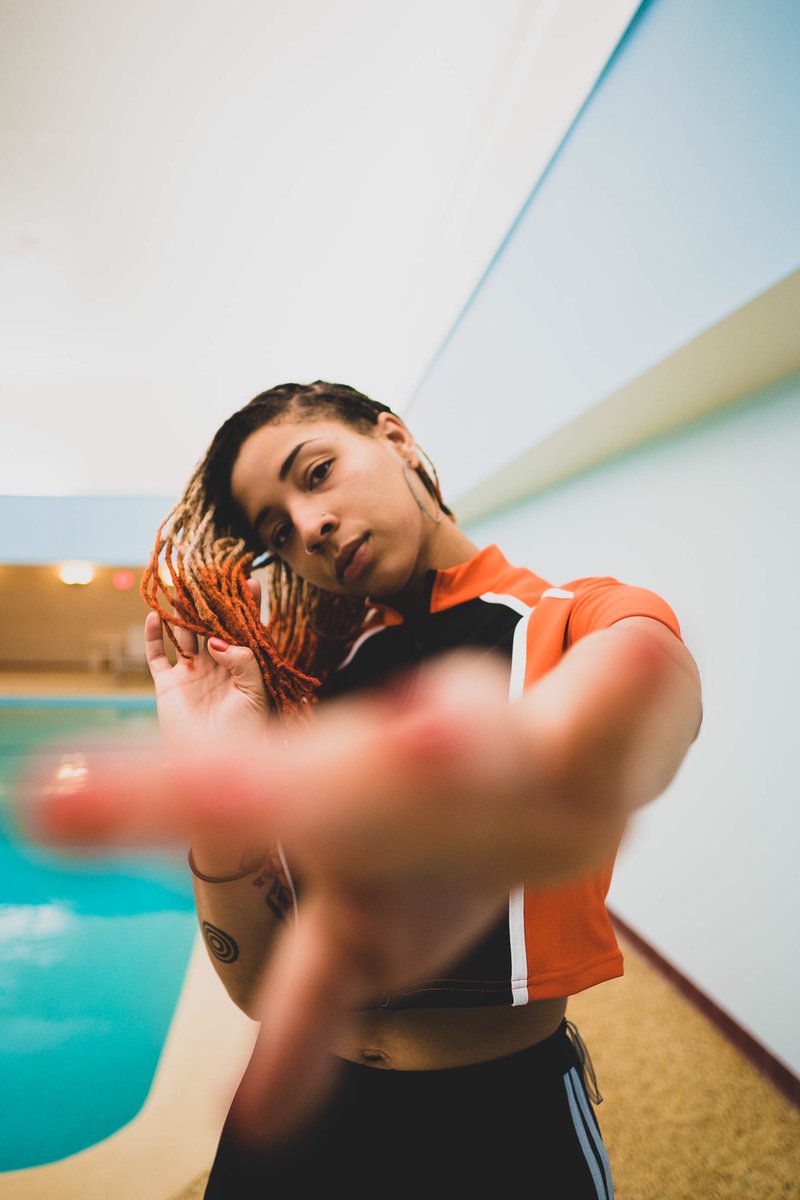 dezzyraww_'s tweet photo. I’m super excited for #theorangetape 🍊🍊 to drop tonight 🍊🍊🍊😌 https://t.co/dXlDC82lx3