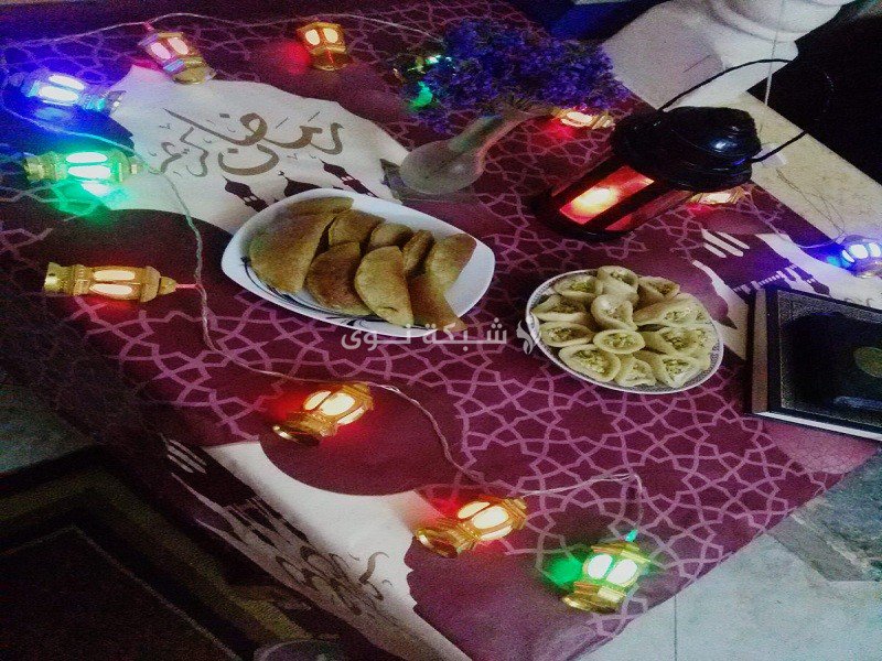 بإمكانيات بسيطة ..نساء يصنعن الفرحة احتفالاً برمضان dlvr.it/R4PNQj