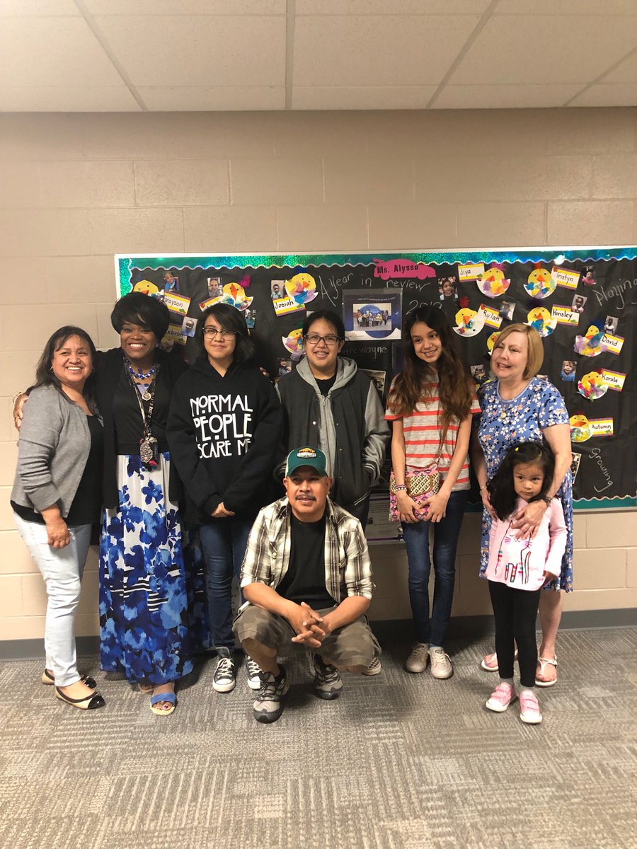 preddieallena's tweet photo. WTP celebrates with families for our Student Art showcase and gallery walk! Thank you Wayne Township families and friends for your support!!!! #wearewayne #mylifeasateacher #wtprocks https://t.co/QWvfN8P65m