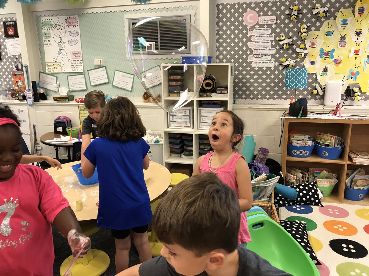 valmgreer's tweet photo. Bubble day can be so much more than outside fun! We measured, created, and experimented with how to create the most amazing bubbles ever! #STEM @CFESmustangs https://t.co/z7UWDkPIiB
