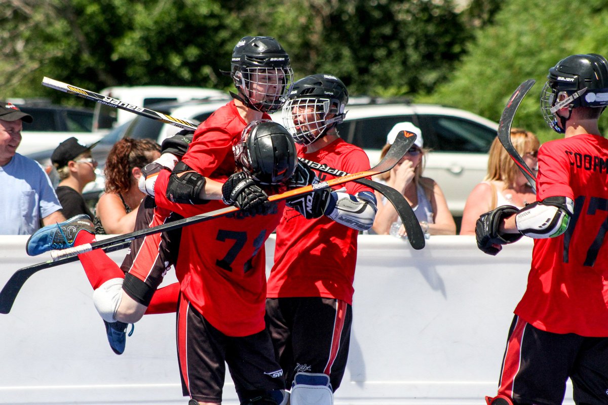 Summer season is just around the corner!  Grab your teammates and get ready for a season full of cellys.  Register ONLINE, call (519) 455-2255 or email bhi.london@ballhockeyinternational.com.  ow.ly/ipex50u5tl2