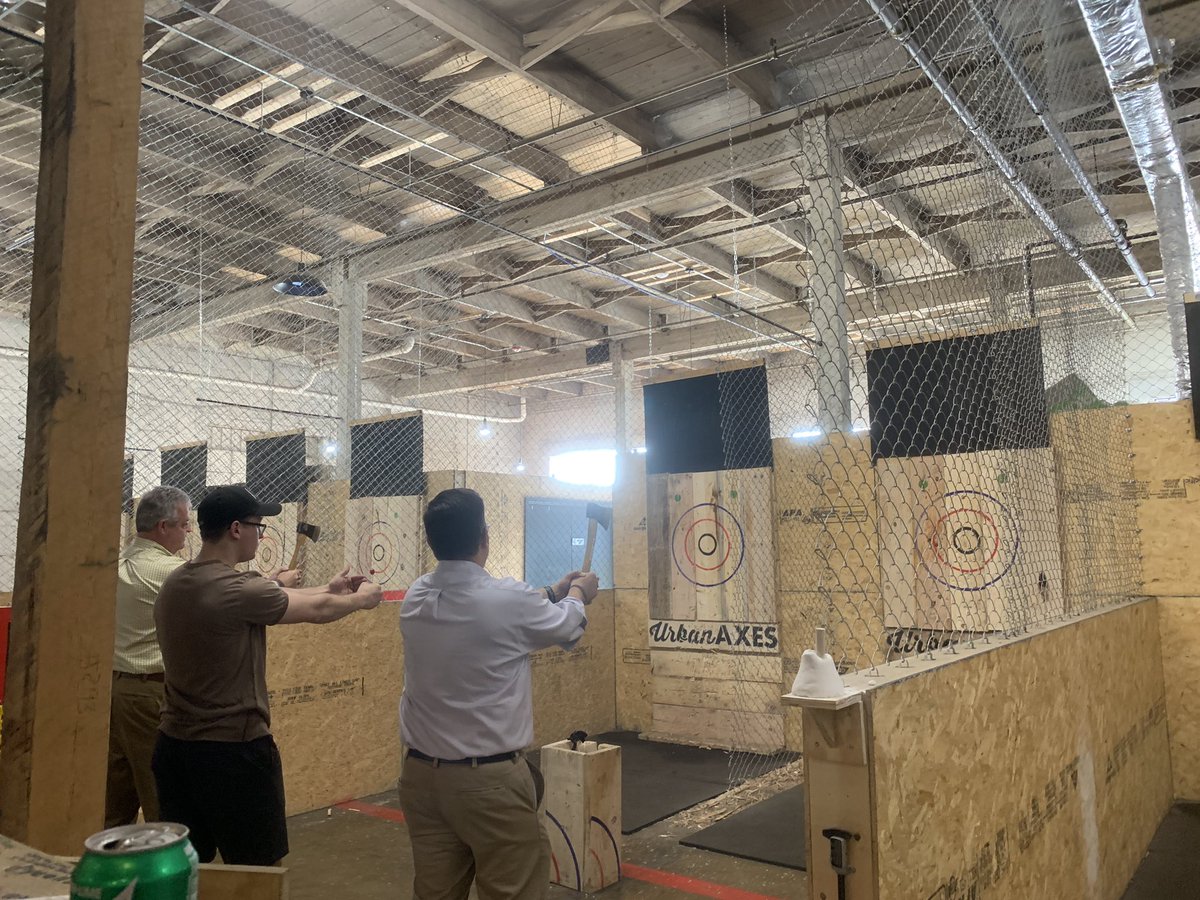 Axe throwing for tonight’s social. @mpkemp has skills. <a href="/UrbanAxes/">Urban Axes</a>