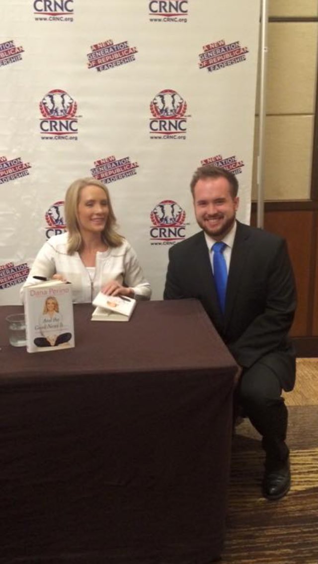AsherTheAllMan's tweet photo. Happy birthday, @DanaPerino! 🎂🇺🇸
#TBT to meeting her, offline & on, during my @MOStateCRs days 🐘 #RushGOP https://t.co/vsbmpxOSi8