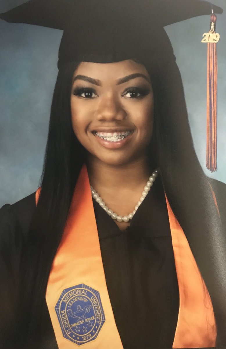 ___TLady's tweet image. Senior Year 👩🏽‍🎓Is For The Tears, Facing The Years Lauding The Cheers ! In Two Days I’ll Officially Be FMU Alumni 🔶🔷@FLMemorialUniv