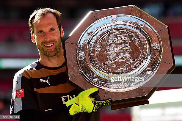 Zeus_Cannon's tweet photo. Friendly reminder that Petr Cech has won 3 trophies with Arsenal while beating Chelsea to achieve this feat on each occasion. #AgentCech indeed๐ https://t.co/jntjFikZXz