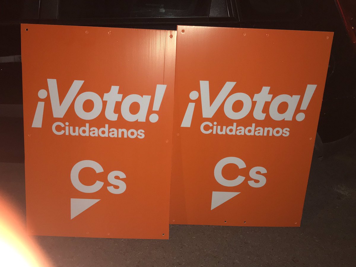 cs_ullastrell's tweet photo. Iniciamos nuestra primera campaña electoral municipal centrados en trabajar por hacer de Ullastrell un municipio mejor. A partir del próximo 26 de mayo vamos a promover desde el pleno municipal políticas sociales que realmente beneficien a los ciudadanos. #vamosciudadanos https://t.co/InMu5u5mCQ