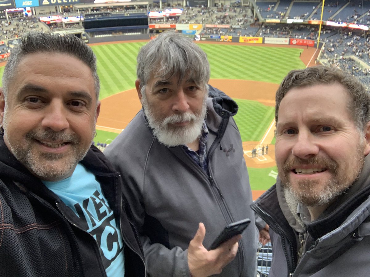 daveaplus's tweet photo. In the house that Modells built go Mariners @johnnysfgiants @KingcougarMike @mfishbein44 @eddiesofficials @longballgirl @EPLSB @rstones199 @DavesMetsDugout @velcrobaby @joescondotto @royaltytoursusa @eddiehoops1 @gilligan80 @arlenepaf #efftheyankees #yankeessuck #evilempire https://t.co/z40zLsUBRj