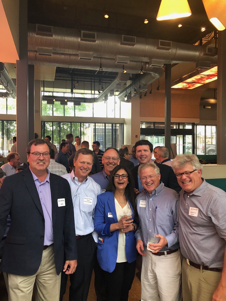 Industry Happy Hour and Social with ⁦<a href="/bldgandearth/">Building & Earth</a>⁩ ⁦<a href="/AloftHotels/">Aloft Hotels</a>⁩ SoHo. Always a great crowd ⁦<a href="/BrasfieldGorrie/">Brasfield & Gorrie</a>⁩ ⁦@HOARLLC⁩ ⁦<a href="/LBYDINC/">LBYD, Inc.</a>⁩ ⁦<a href="/OakworthCapital/">OakworthCapitalBank</a>⁩.