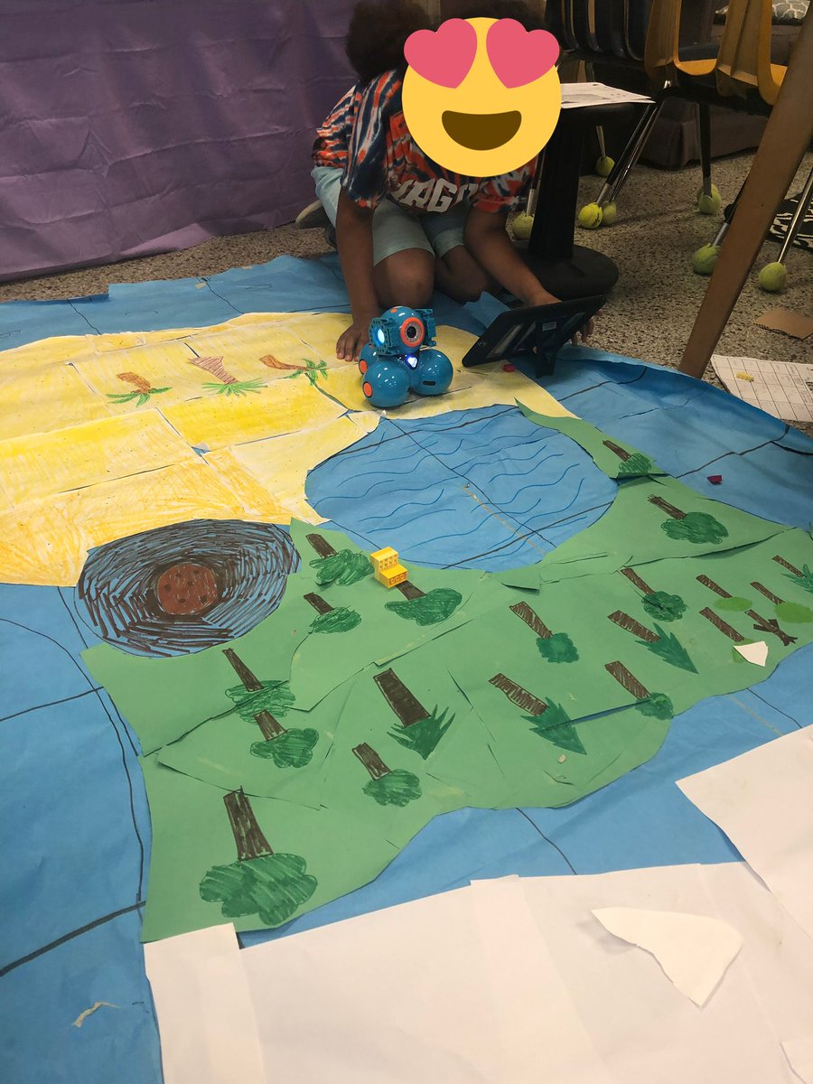 kgyarbrough's tweet photo. Wonder Challenge Animals &amp; Interdependence PBL Unit. We used an old Wonder League Challenge - Animal Habitat Rescue. So much learning, so much coding and so many 21st Century Skills!  We also made our own mats! 💪🏻 https://t.co/32ucqum7rp