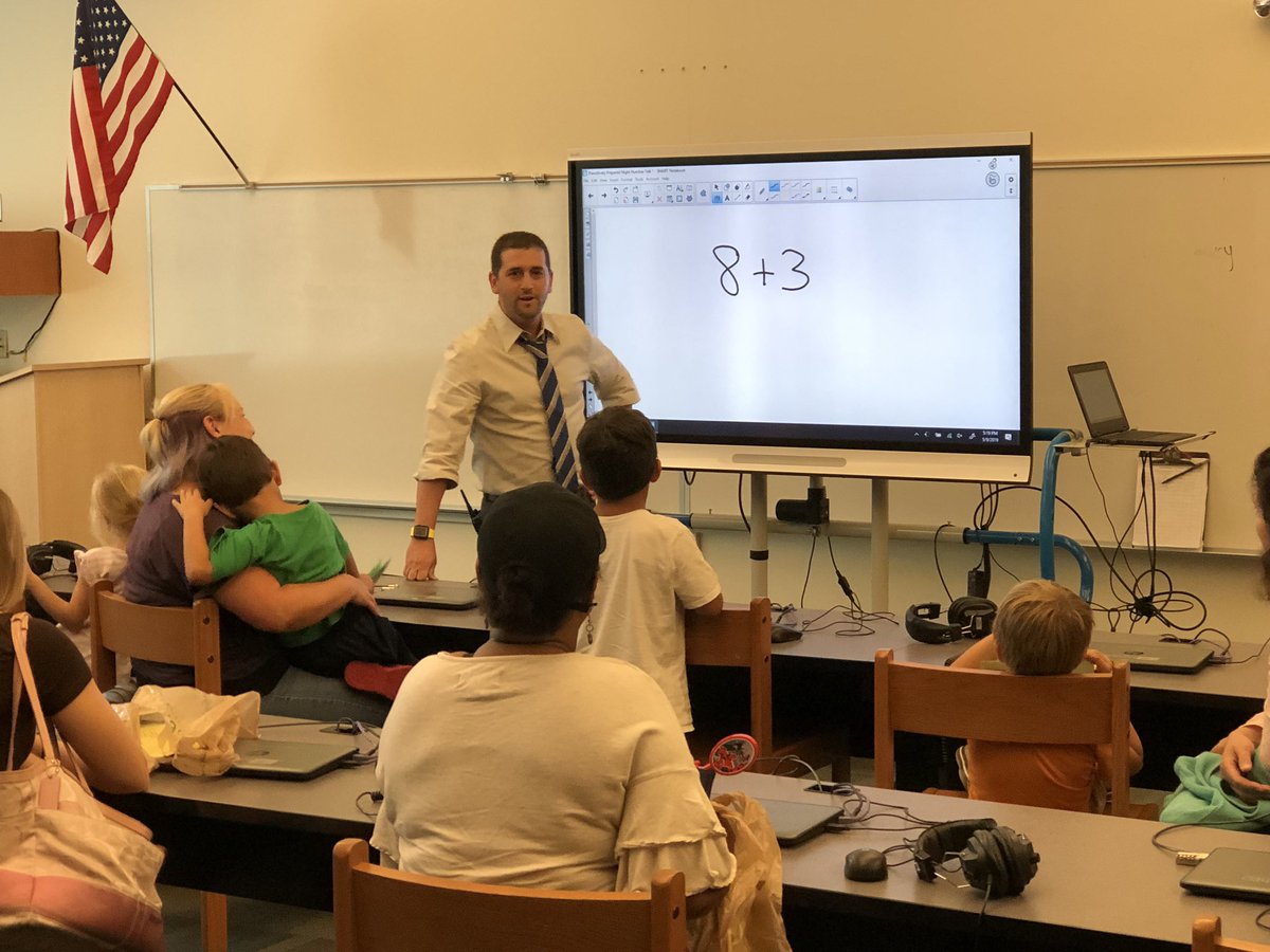 Lakemont_OCPS's tweet photo. Tonight we were getting our future Kindergarten and 1st graders “Paws-itively Prepared” for next year. @OcpsEast  @drbradshaw_ocps Go Leopards!🐆Thank you to our teacher volunteers. https://t.co/CF4vBYUmzl