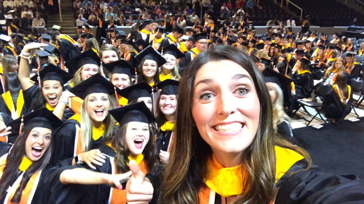 alicat015's tweet photo. MASTERED IT #utgrad2019 https://t.co/5KV72uXYkQ