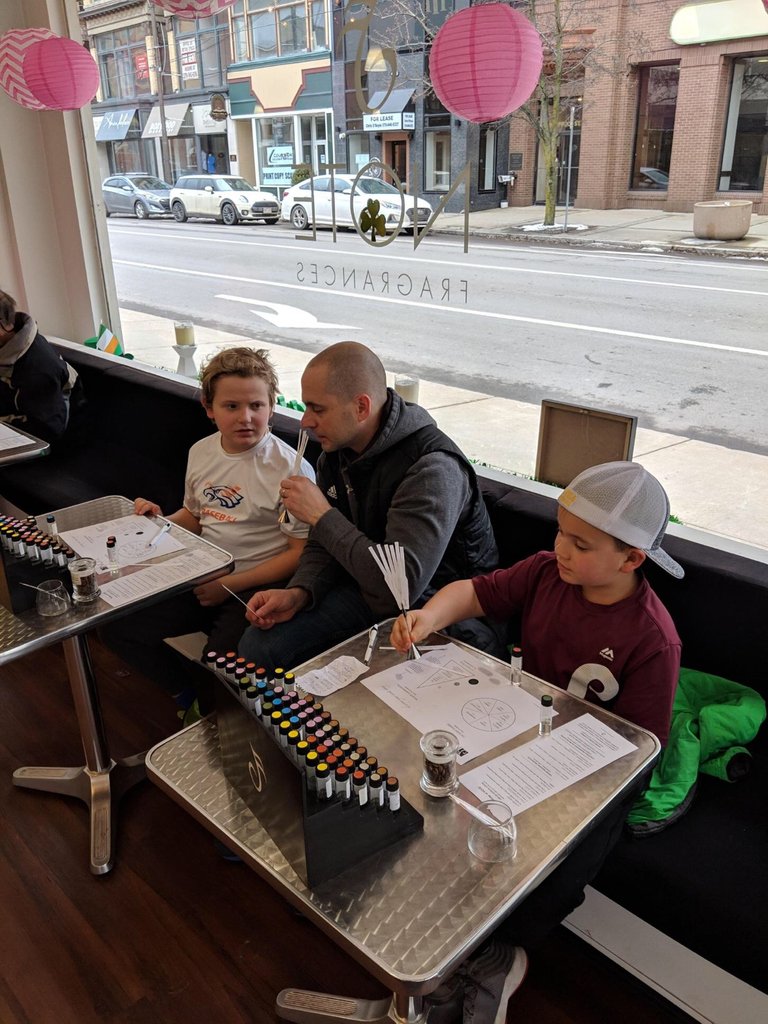 NoteologyFrag's tweet photo. For #throwbackThursday we're highlighting this thoughtful trio. Each year, these two brothers visit NOTE Fragrances with their dad to make custom perfumes for their mom.
#customperfume #tbt #modernperfume #perfumelovers #motherday #giftideas #notefragrances #shoplocal https://t.co/Kvt5y1P3Yn