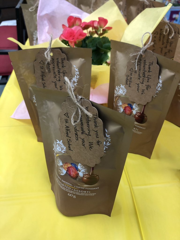 StAlfred_dpcdsb's tweet photo. Thank you to all our wonderful volunteers! https://t.co/McrXokWQcx