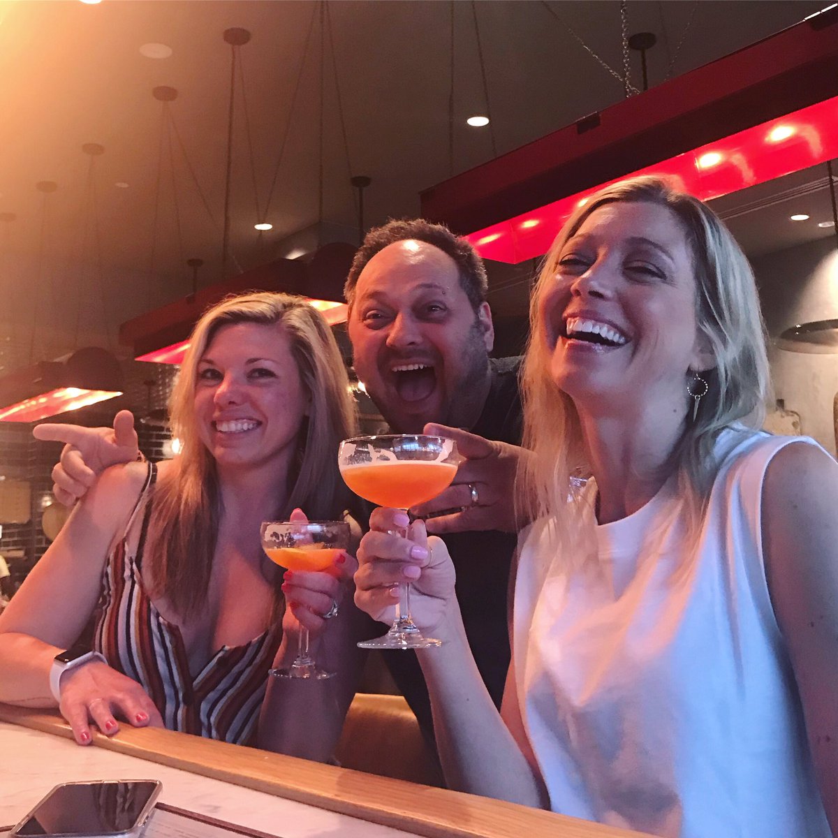 BillyStreck's tweet photo. Hanging with my girls @thebubblytalk Lauren @NinaandRafi for happy hour! 🍹🤪
•
#NinaAndRafi #BillyFace #Friendship #Happy #HappyHour #BeltlinePizza #FiveOclockSomewhere #TonyPepperoni #SuperMargherita #Cocktails #DineIn #NeighborhoodItalianBar #NeighborhoodItalianJoint #O4W https://t.co/BhpLil4ddM