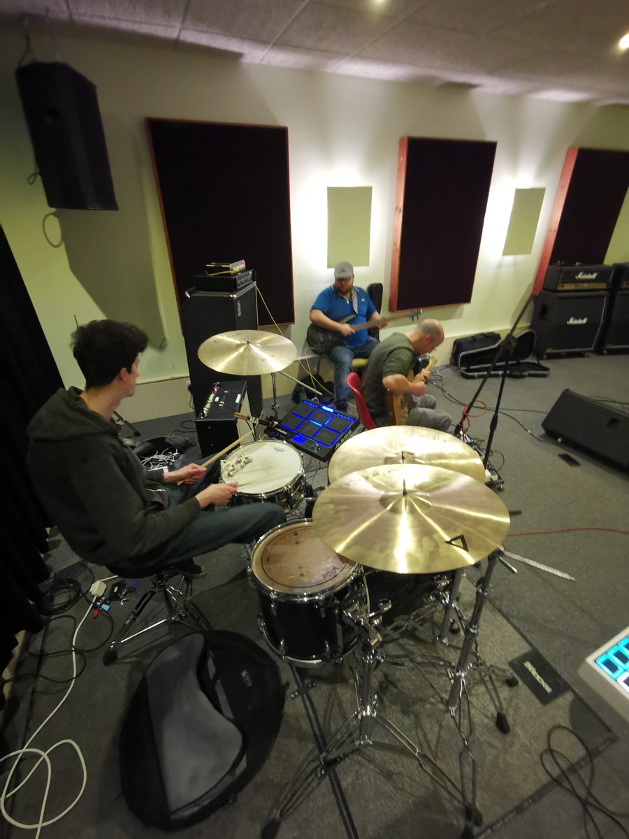Obligatory studio photo from rehearsals. Still the best studio in Glasgow, consistent, professional and huge! #berkeley2 #glasgow #gigprep #rehearsal #experimentalrock #postrock #progrock #cinematic #ambient