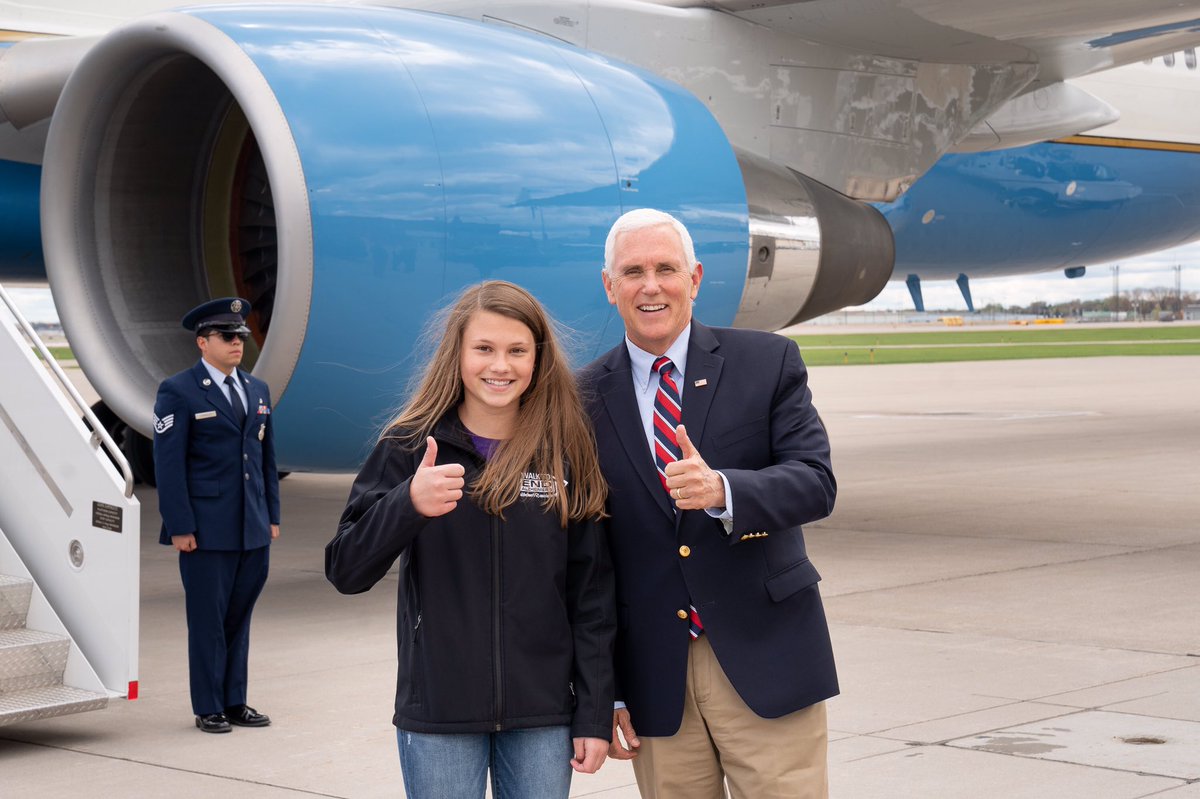 VP45's tweet image. Great meeting 13-year-old Ella Pusc of Little Falls, MN today! She’s raised over $18k for Alzheimer’s research in memory of her great grandmother. @SecondLady donated this signed print for a silent auction Ella organized to raise money for the cause.