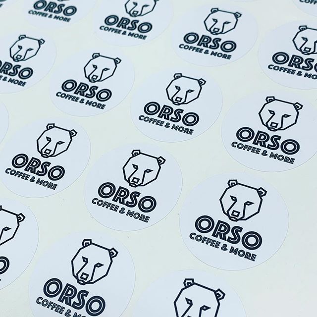 StickerShopUK's tweet photo. White premium paper stickers are a great for branding your products. These are available in and shape or size! Affordable and eco-friendly.. #paperlabels #paperstickers #stickerprinting #stickers #ecofriendlystickers https://t.co/Wo6deRt5m6