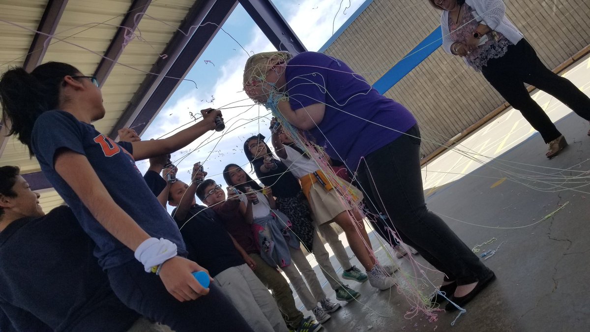 NiDiAcHmTz's tweet image. 5th Grade Rocked STAAR!
So Ms Garcia @OSheaKeleher_ES kept her promise!!!
Way to go CRUSADERS!!!
#wehavethebestprincipal 
#CrusadersPride