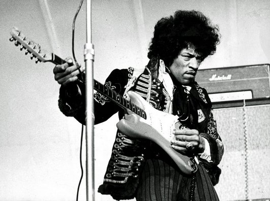 openculture's tweet image. Jimi Hendrix Arrives in London in 1966, Asks to Get Onstage with Cream, and Blows Eric Clapton Away.

&quot;You Never Told Me He Was That F-ing Good&quot; openculture.com/?p=1061425