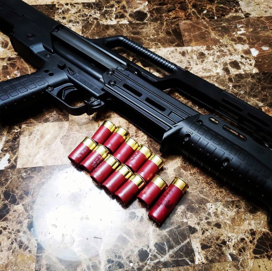 AguilaAmmo's tweet photo. In case you were wondering @keltecweapons #ks7 #shotgun holds 11 #minishells + 1 full size (up to 3") #12gauge rounds in her. This thing is a monster in a small package can't wait to do a video review of this @frogbonesfsc. #repost @worddirtybird https://t.co/XwMbg76Qp1