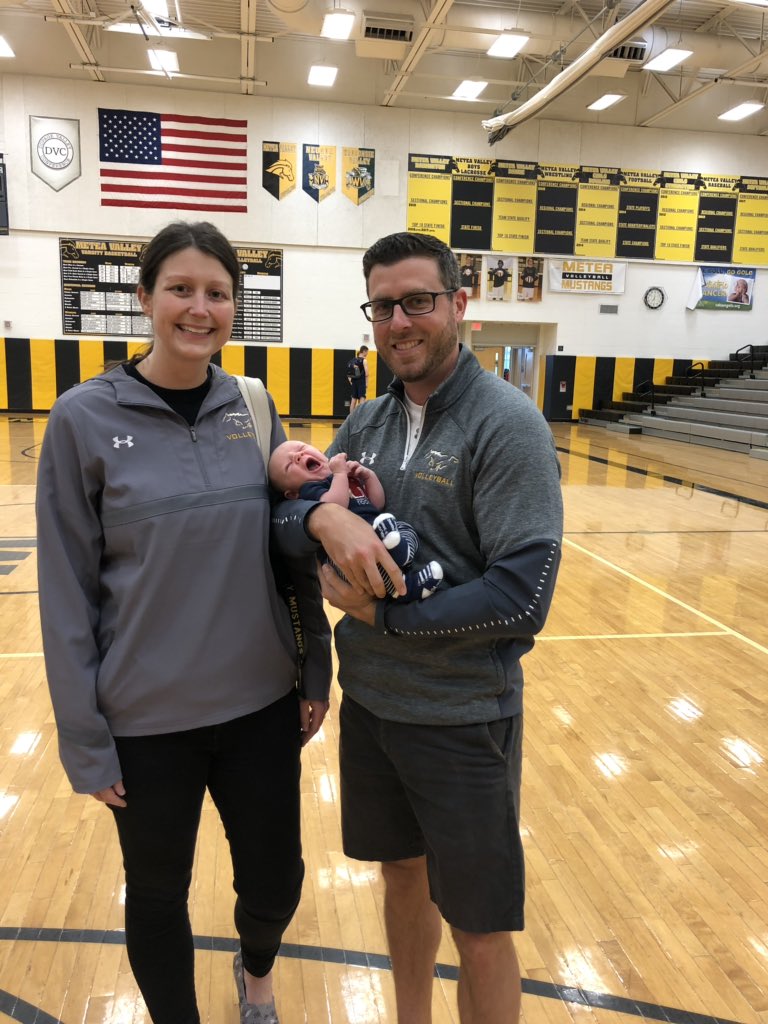 Meteavolleyball's tweet photo. Didnt get the W tonight against Naperville north, but Brooks got to meet his favorite Metea coaches and players tonight!  #firstgame #unclegus #auntkatie https://t.co/yEw7FSSbzW