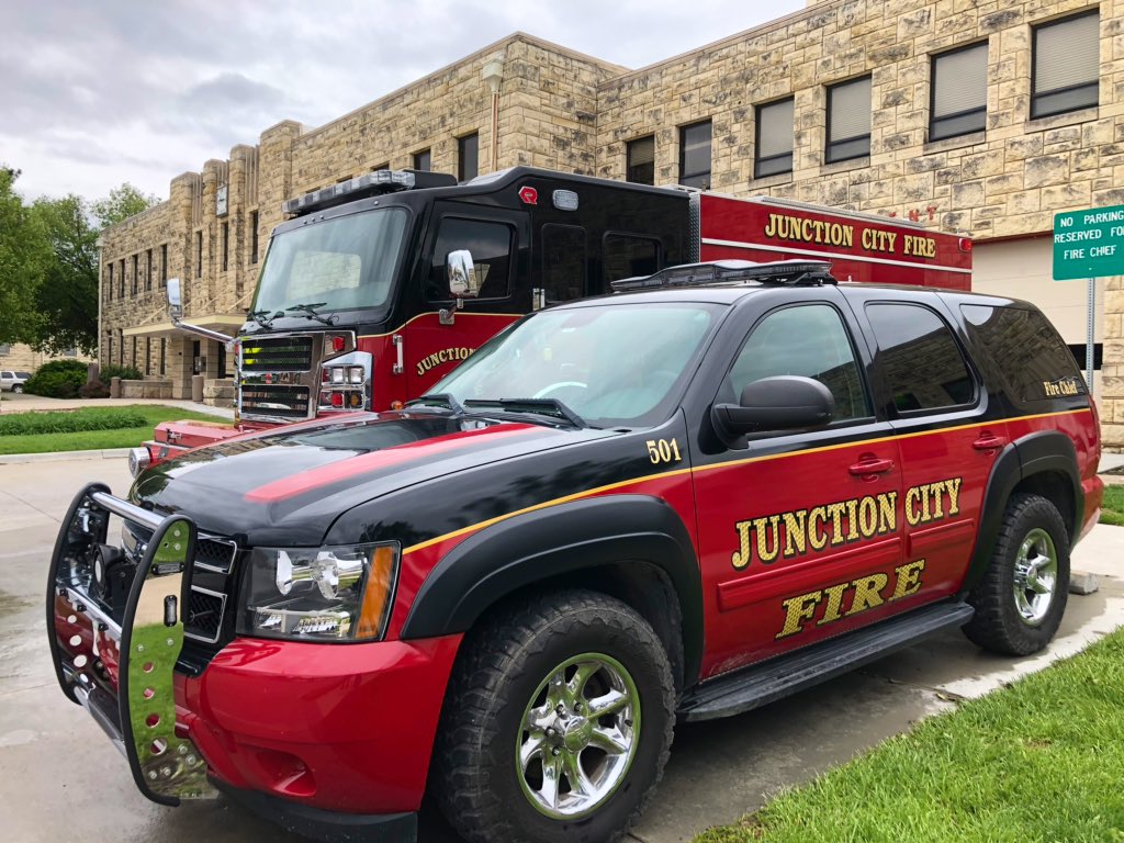 Kyle S Richardson tweet media