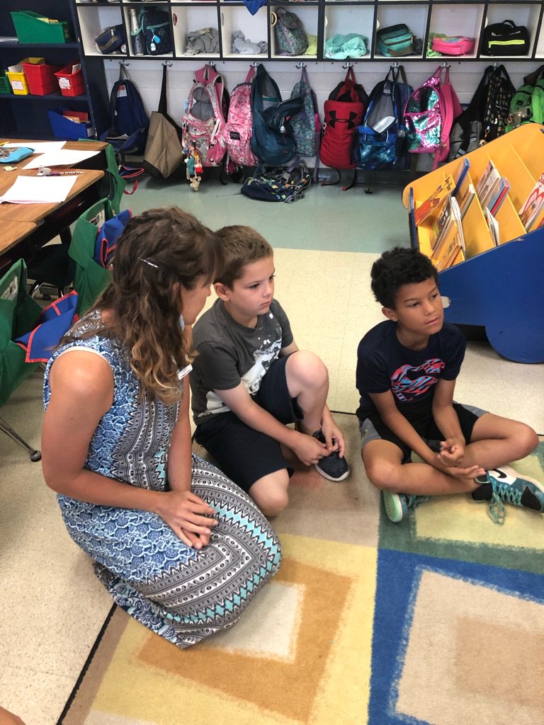 mustangbettini's tweet photo. We love having our literacy coach in our class !@#lex1literacy #lex1empowers https://t.co/wUy4p0sUIF
