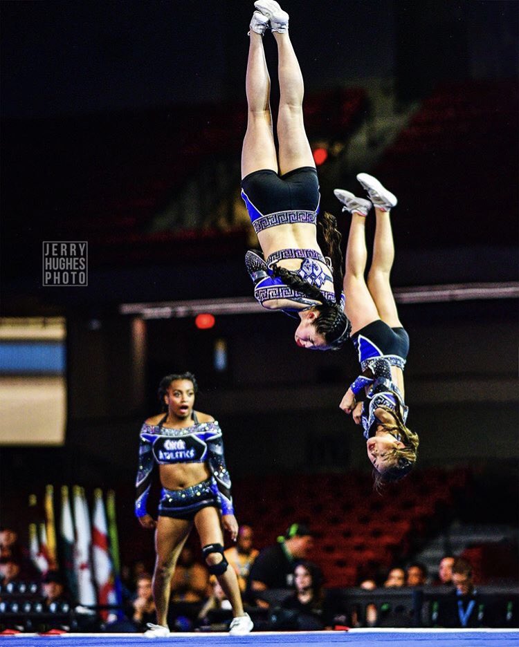 TWISTING through the week like hmmmmmm where should we COMPETE😼 We’re headed to a NEW location this season and want to hear where you think we should go!! Post below⤵️⤵️⤵️ #Georgia #NorthCarolina #Illinois #California #Maryland #Tennessee #SoManyOptions #TheRise #ClawOsseum