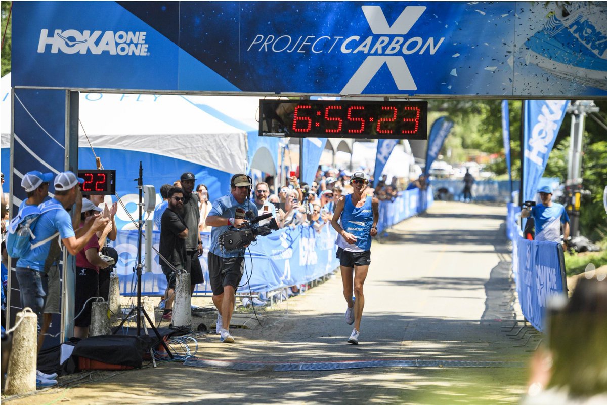 Last weekend pro runner Jim Walmsley set a new 50-mile world record during a 100K (62.1-mile) race at the Hoka One One Carbon X launch event #timetofly
#hoka
Check out our picture-perfect Flashpoint Controllers and Timing Mats catching Jim as he crosses the finish line!