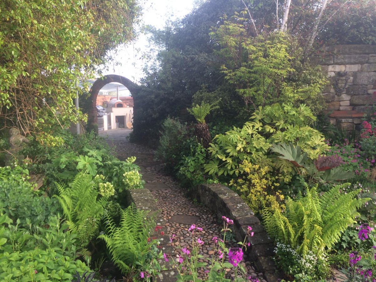 PoB Hotels tweet media