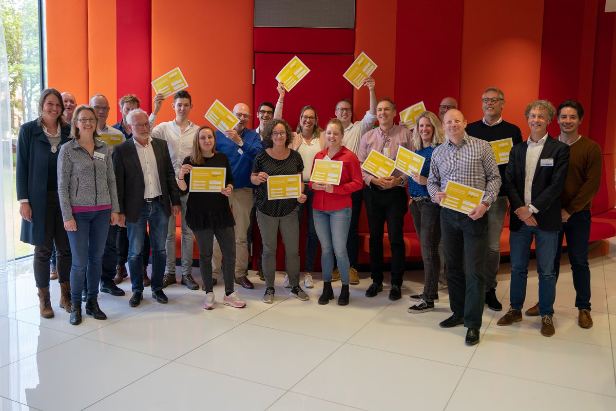 CIRCOnl's tweet photo. Mooie mijlpaal: 1000 deelnemers hebben een CIRCO Track afgerond! Ook #INTOS gaat nu concreet aan de slag met #circulair ondernemen. Op naar de volgende 1000 (en meer!) in Nederland en daarbuiten! Lees over wie wat waar: https://t.co/ghcutPpmwY

#circulardesign #circulair https://t.co/uE0uPKm7FJ