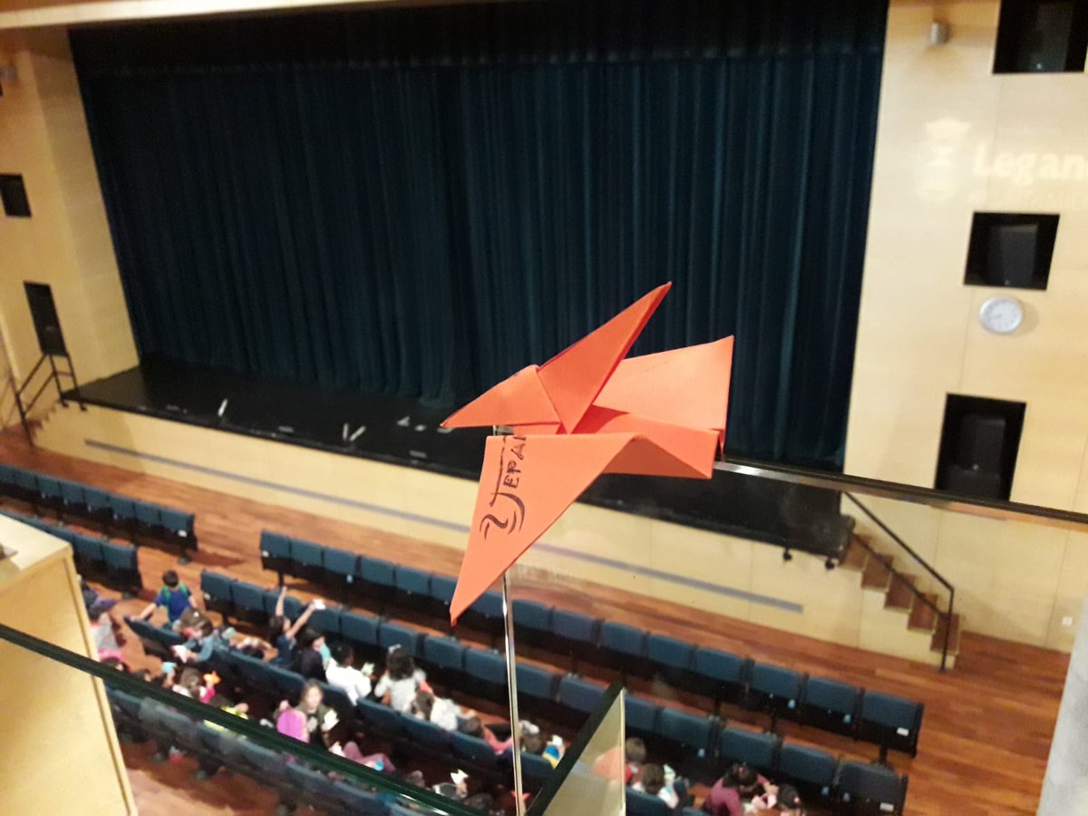 TepahiTeatro's tweet photo. Último día... esta mañana vendrán a vernos los alumnos y alumnas de los colegios Ortega y Gasset, Quevedo, Pequeño Príncipe, Gerardo Diego ¡vamoooooooos! #Teatro #Leganés #TEPAHI https://t.co/X12Ssf16yG