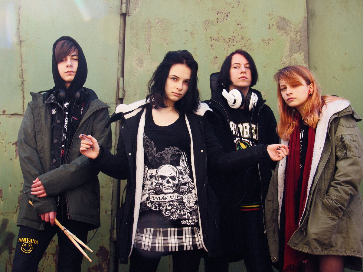 NOSHWS's tweet image. ловите фотку типа мы активные в сети 🌚