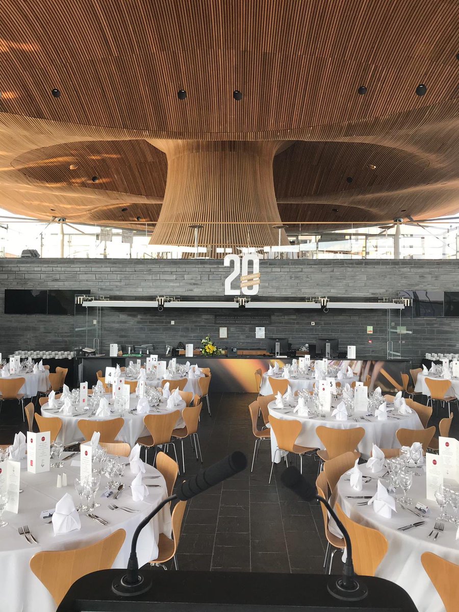 GraylingWL's tweet image. We would like to say a huge thank you to @PACymru this morning. It was an absolute privilege to attend the their annual dinner and hear from @yLlywydd, @wgmin_education and our very own @JonesyFay last night. #Devolution20