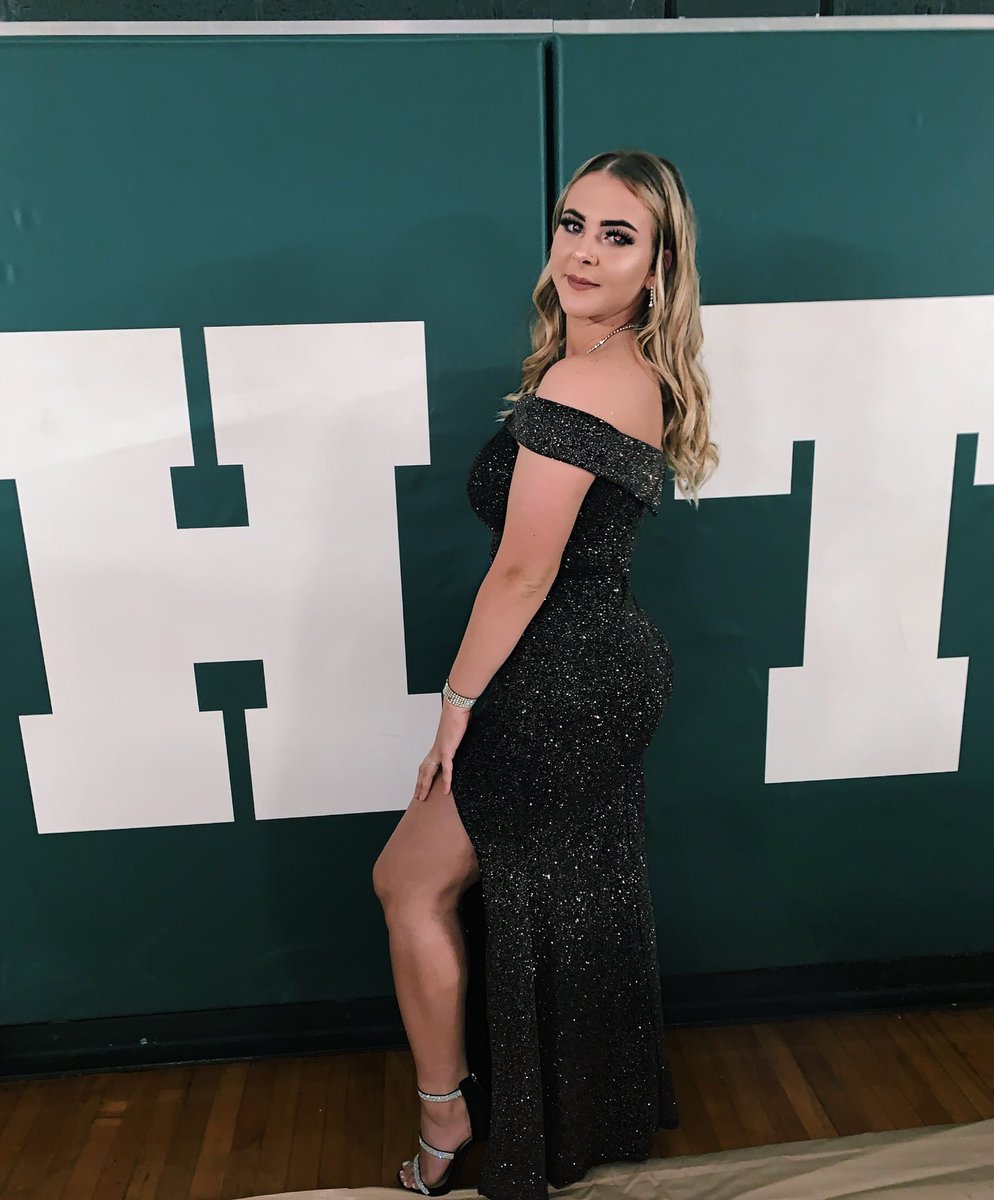 When you think you like it, I promise you gon love it🖤 #greengala