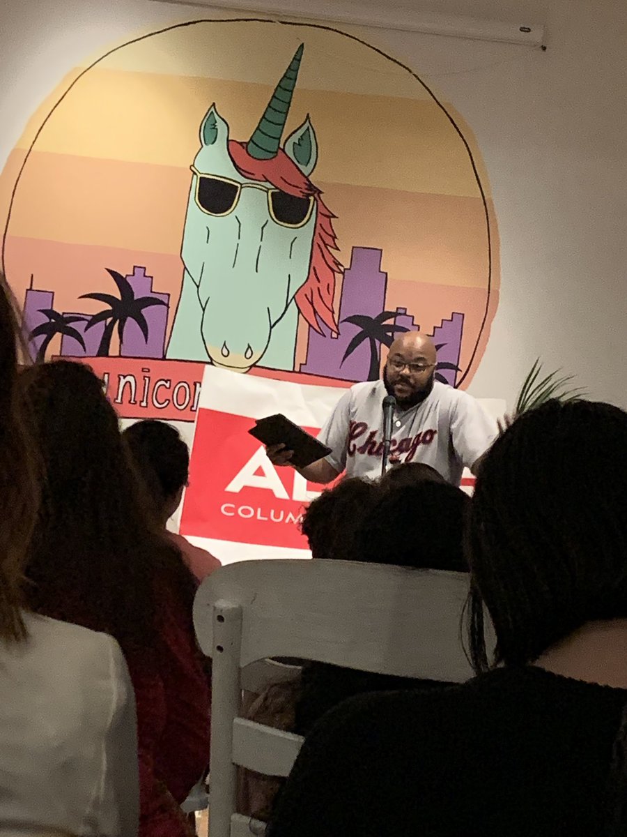 BethWeinstock's tweet photo. This is Columbus Ohio and we’ve got @AlisonCRollins @illuminatemics @fannychoir reading to us. This city❤️#flyoverfest https://t.co/Ei3XQTpX8i