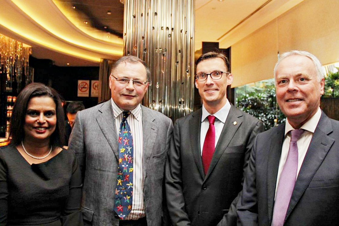 BMCCmy's tweet photo. #BMCC held a welcome reception on Wednesday, 8th May for H.E. @UKAmb_Hay the newly appointed British High Commissioner to Malaysia at the @InterConKL. We look forward to increasing our partnership with @UKinMalaysia and strengthening the relationship of the UK in Malaysia! 🇬🇧🇲🇾🎉 https://t.co/yFPoX1dQFL