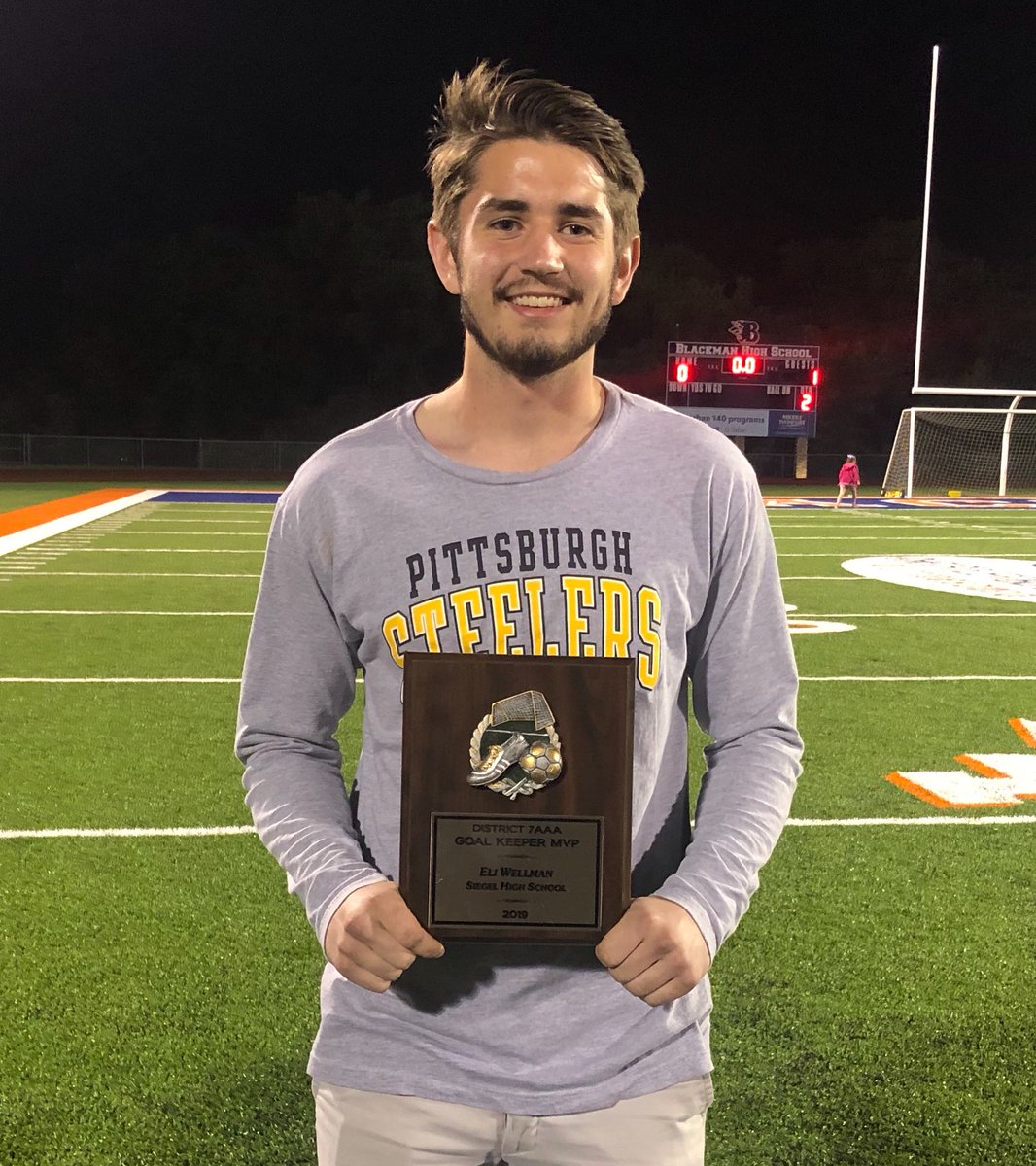 SiegelFutbol's tweet image. Congratulations to:
Eli Wellman, District GK MVP

All District 1st Team:
Ryan Schofield
Carson Shoemaker
Jackson White

All District 2nd Team:
John Summar
Scott Tumbleson
Drew Sledge