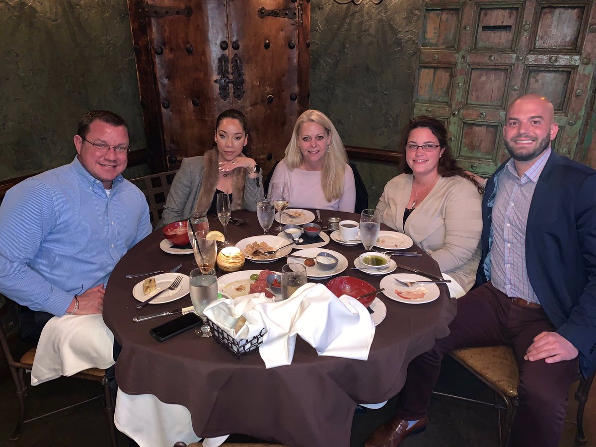 JoannSantosMKTG's tweet photo. Another amazing Training day!
#day4complete
#DiamondCareers
#aspiretoinspire https://t.co/HSVT6spCH1