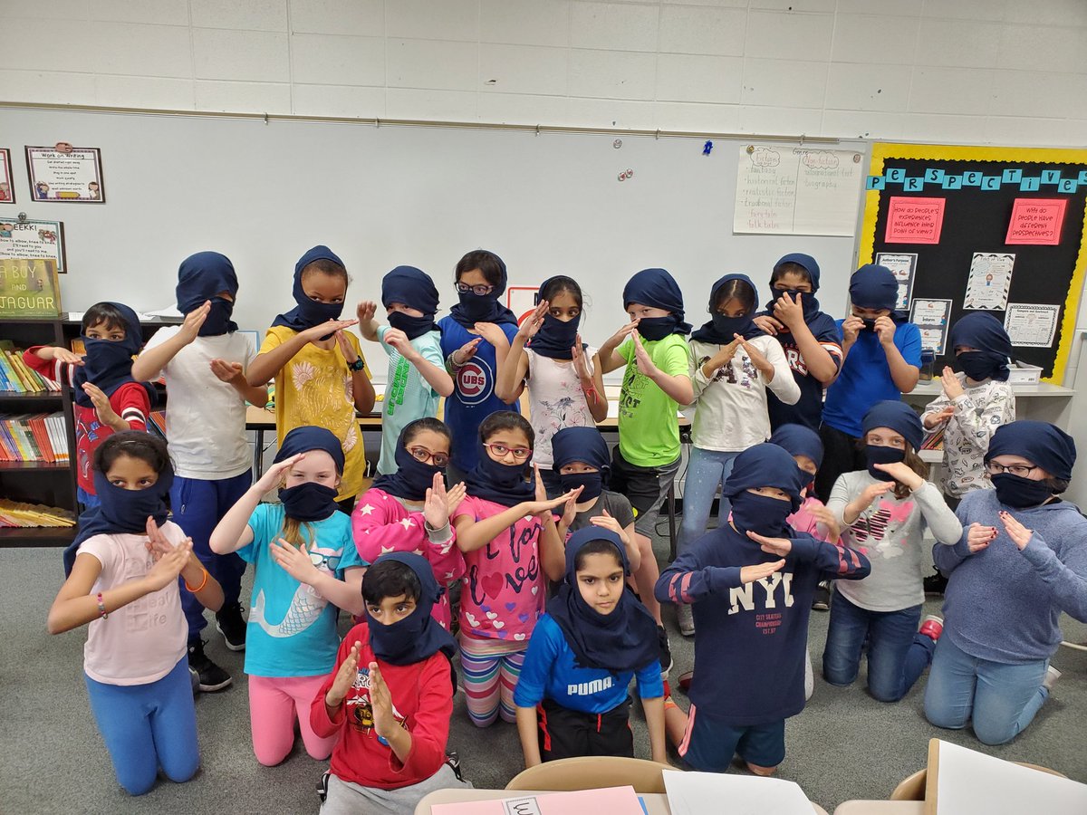 luv2teachtech's tweet photo. @lafcreative it was a pleasure to meet you in person! I just loved how you held the attention of our K-2 students! We love #MobyShinobi and now we love him and you even more! One kinder said, "This was the best day ever!" Hi-yah awesome! Thank you! BTW, your daughter is amazing! https://t.co/n5karvWm8r