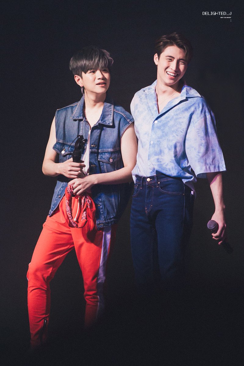 Swan_baebae's tweet photo. @PINKKMARKET what about #2wish 💙💚 #PinkMarket 
cr.logo https://t.co/NpdHoHWJ1f