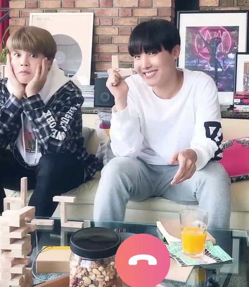 jihope gallery tweet media